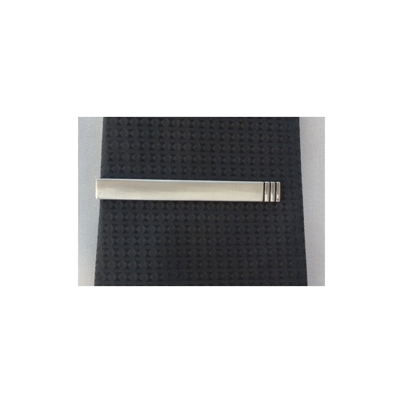 Pince à cravate YVR