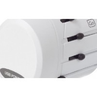 "Worldwide  + USB Adapter"  Adaptateur Universelle de Prises + USB